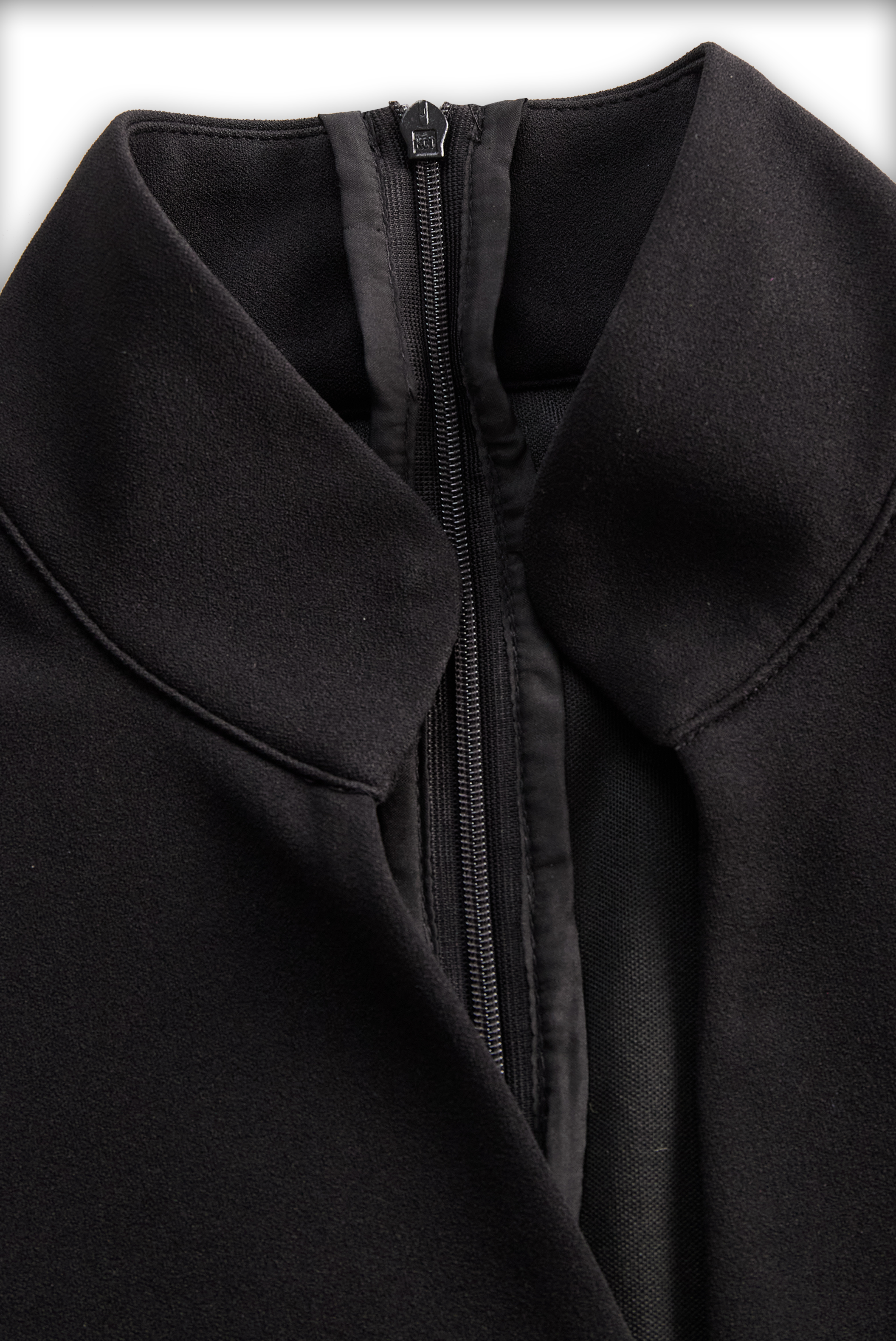 Valentina™ | Abito Nero Raffinato con Cintura